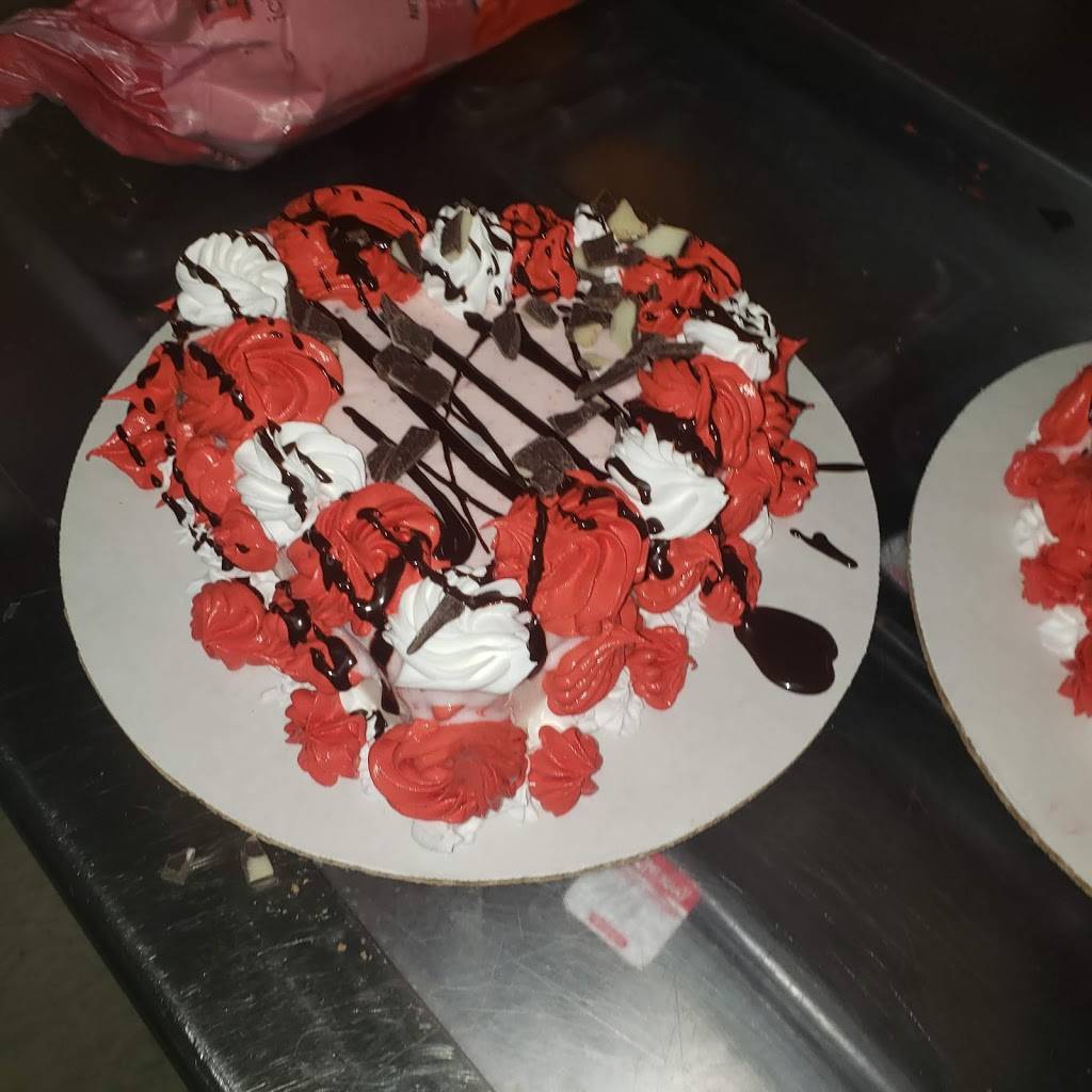 Dairy Queen Store | restaurant | 34250 US Highway 96 S, Buna, TX 77612, USA | 4099949180 OR +1 409-994-9180