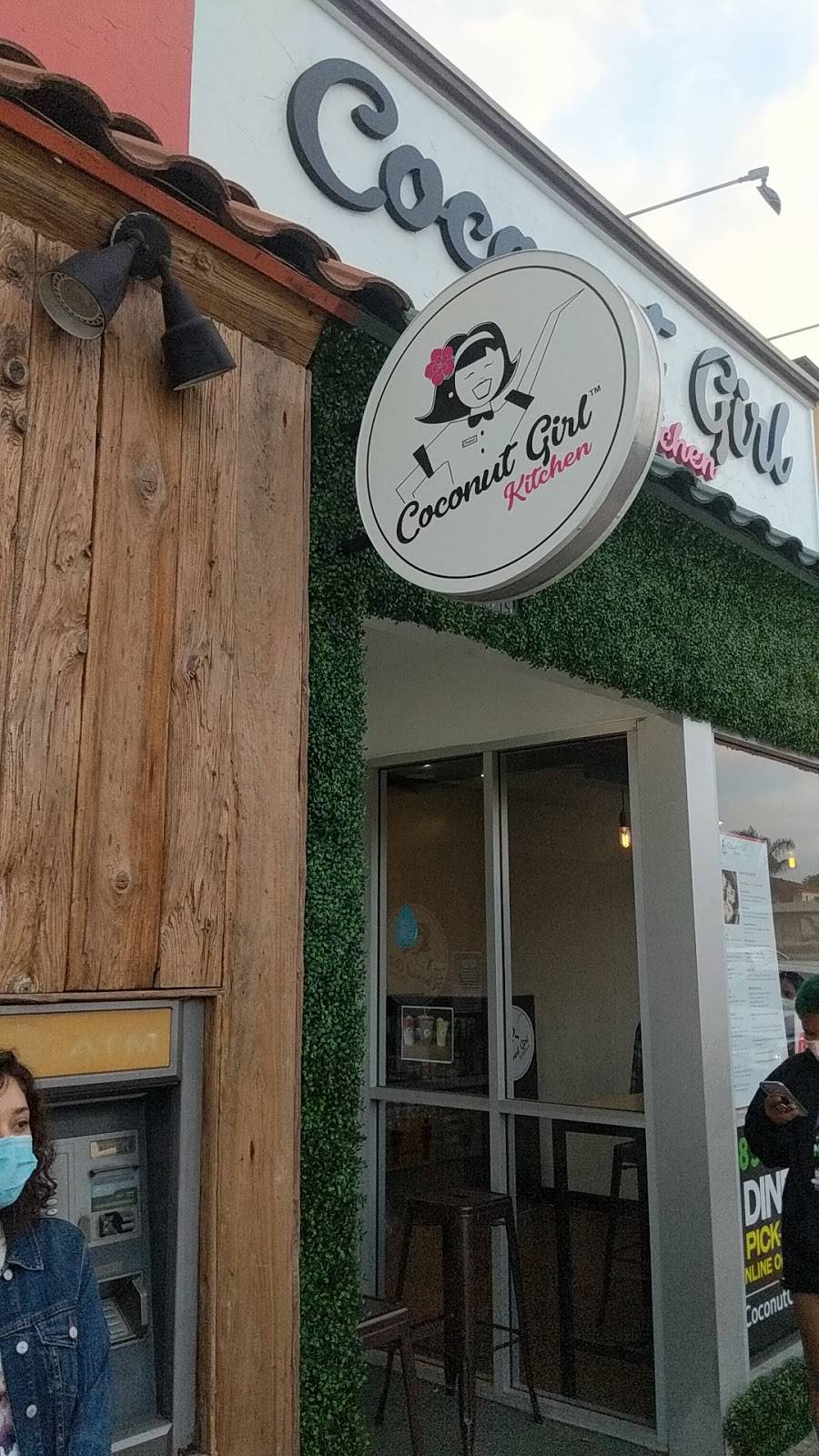 Coconut Girl Kitchen | restaurant | 4658 Mission Blvd, San Diego, CA 92109, USA | 8582634309 OR +1 858-263-4309