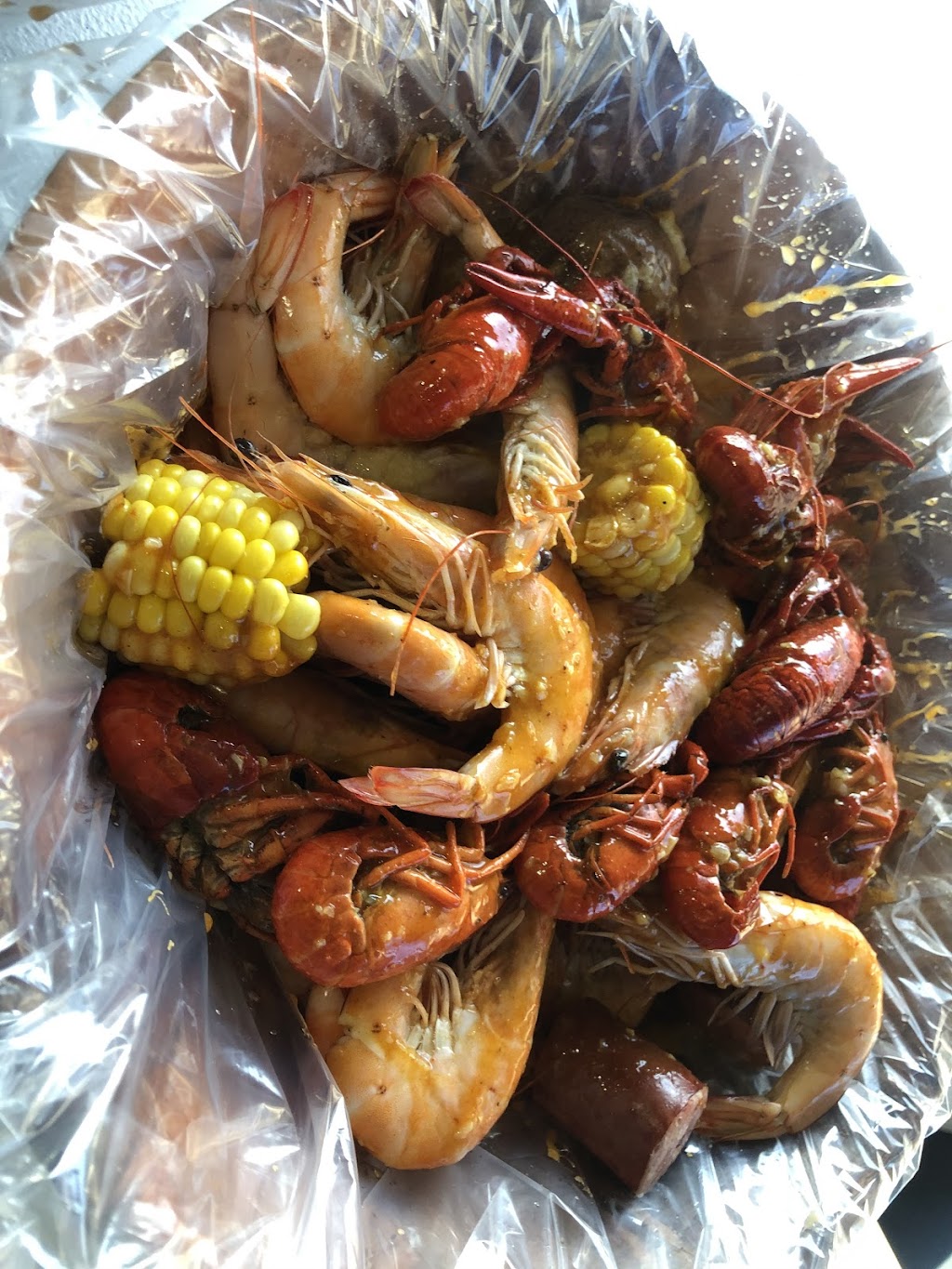 Mr. Crab’s Restaurant | restaurant | 9335 Center Lake Dr, Charlotte, NC 28216, USA | 9802074656 OR +1 980-207-4656