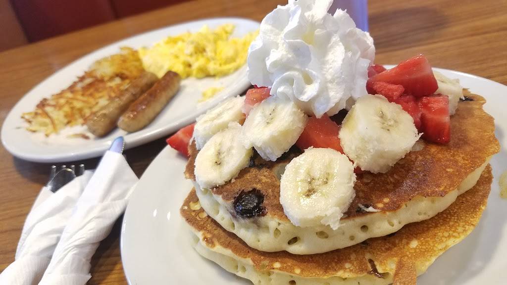 Dennys | restaurant | 3333 Atlantic Ave, Long Beach, CA 90807, USA | 5624247111 OR +1 562-424-7111