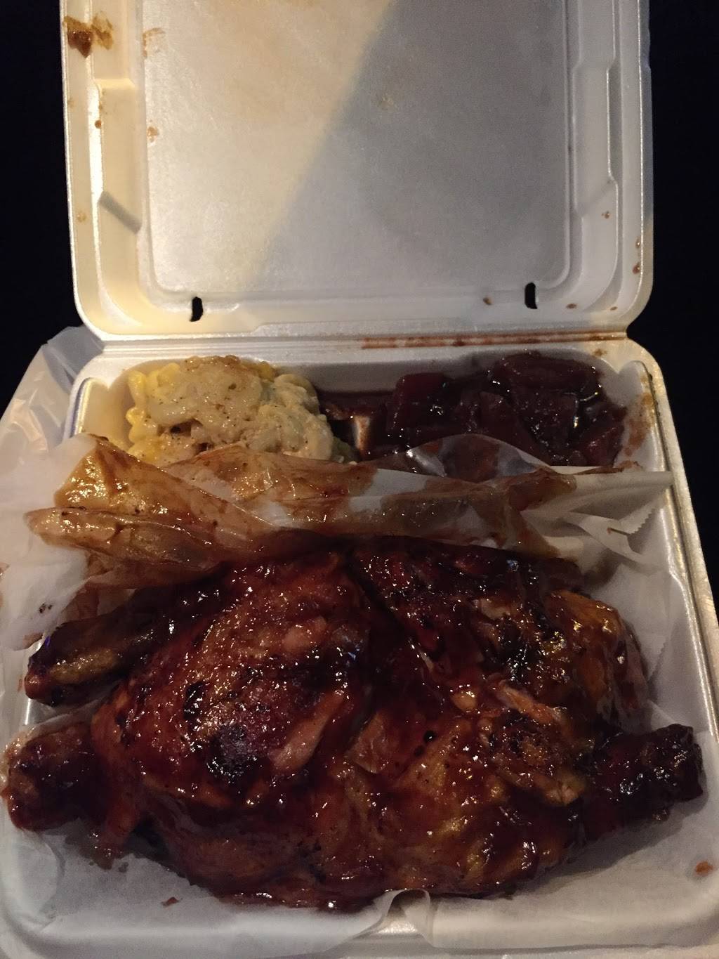 Handys Catering | restaurant | 554 Columbia Rd, Dorchester, MA 02125, USA | 6173793749 OR +1 617-379-3749