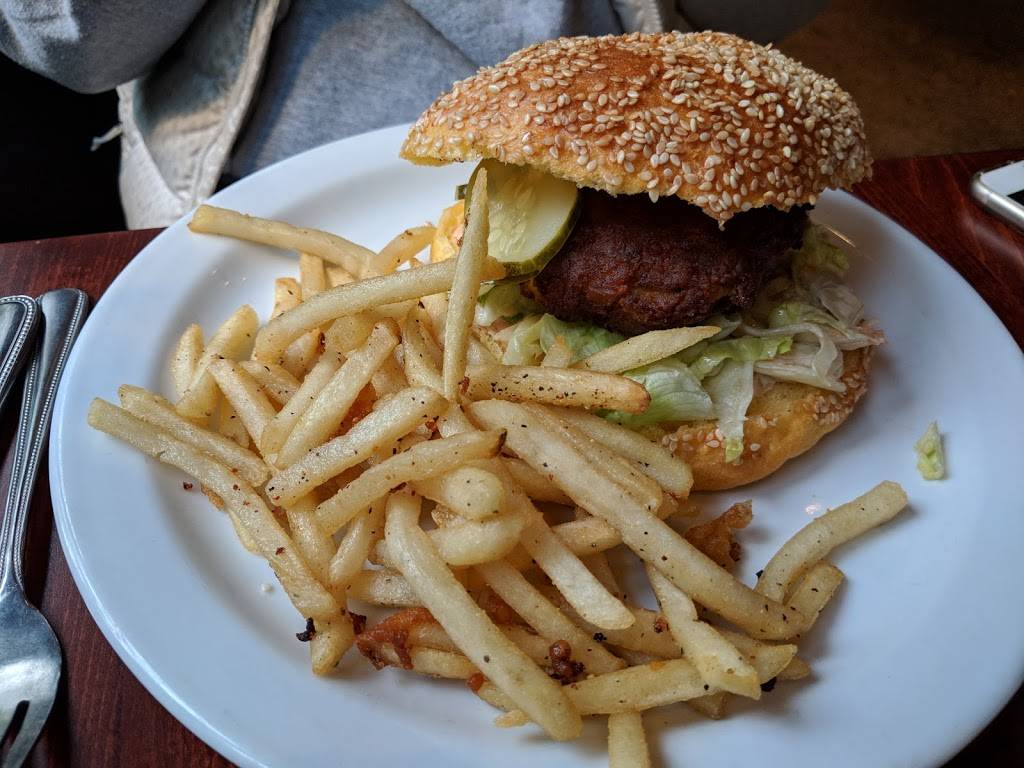 Half Sour | restaurant | 755 S Clark St, Chicago, IL 60605, USA | 3122241772 OR +1 312-224-1772