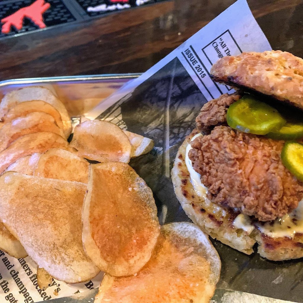 Lumber Axe Whiskey Bar & Grill | restaurant | 2158 Colonial Blvd Unit 1 & 2, Fort Myers, FL 33907, USA | 2392049138 OR +1 239-204-9138