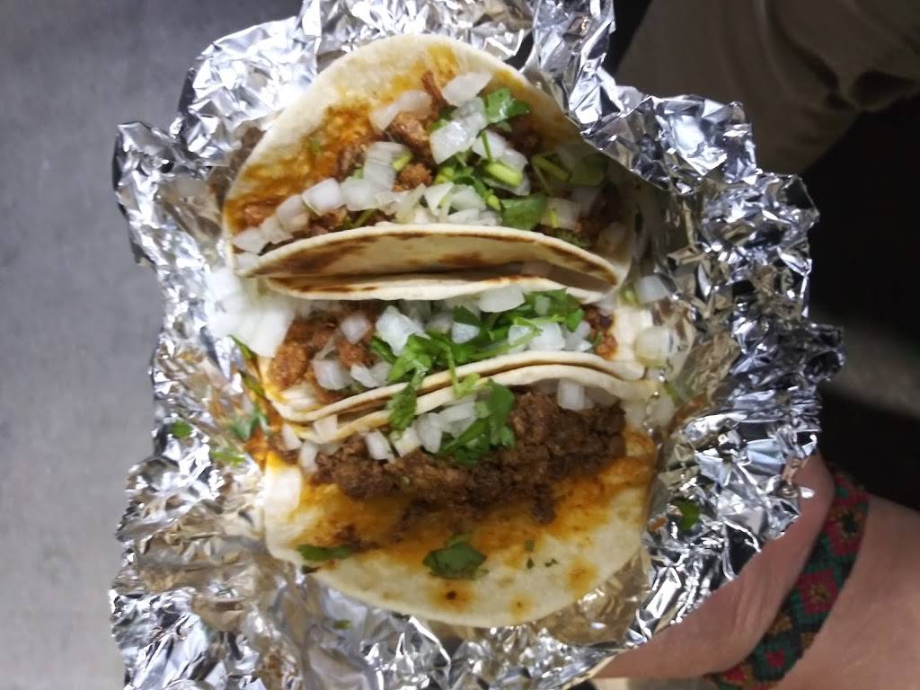 Tacos Tierra Caliente | restaurant | 2003 W Alabama St, Houston, TX 77098, USA | 7135849359 OR +1 713-584-9359