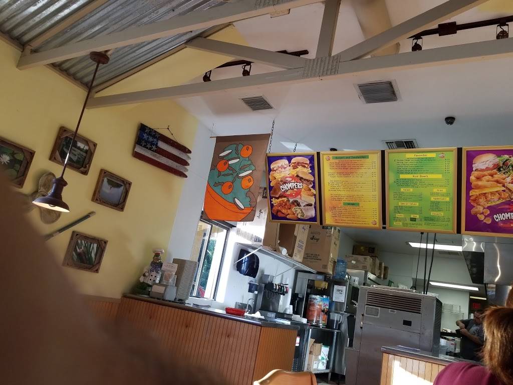Chompers Diner | restaurant | 17951 US-19, Fanning Springs, FL 32693, USA | 3524638383 OR +1 352-463-8383