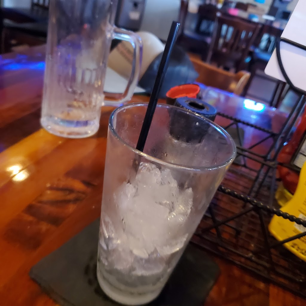 The Roo Pub | restaurant | 19314 US-281, San Antonio, TX 78258, USA | 2104914425 OR +1 210-491-4425