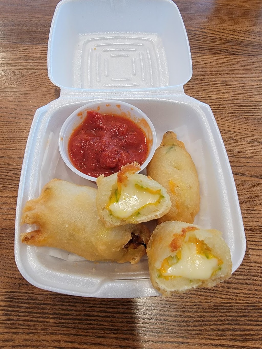 Village Deli | restaurant | 727 Hudson Ave, Stillwater, NY 12170, USA | 5186703219 OR +1 518-670-3219