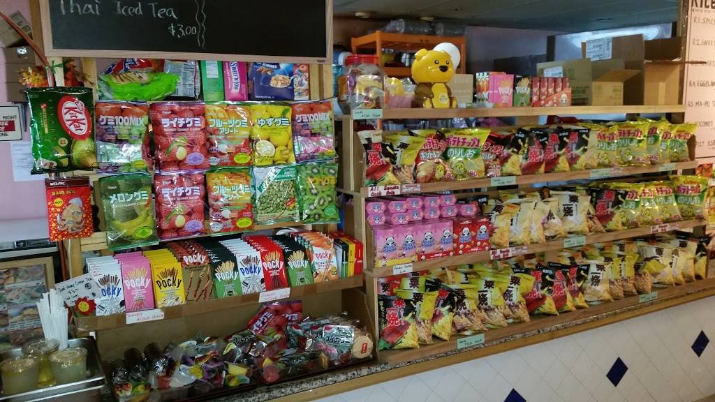 Bettys Noodle House | restaurant | 920 Pacific Ave, Santa Cruz, CA 95060, USA | 8314262328 OR +1 831-426-2328