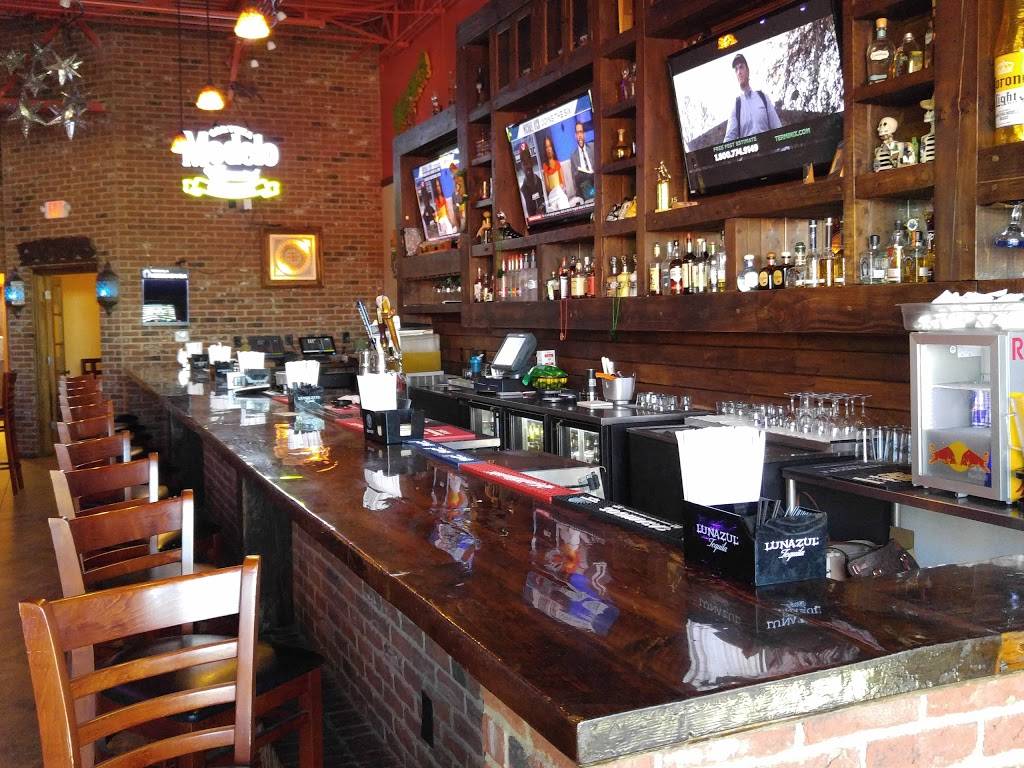 Las Palmas Holly Springs | restaurant | 2210 Holly Springs Pkwy, Holly Springs, GA 30115, USA | 7707200062 OR +1 770-720-0062