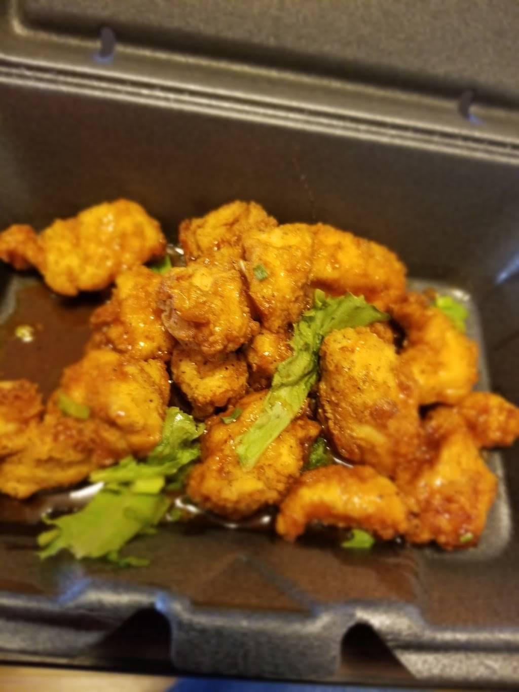 Half Shell Oyster House Birmingham | restaurant | 616 29th St S, Birmingham, AL 35233, USA | 2058828080 OR +1 205-882-8080