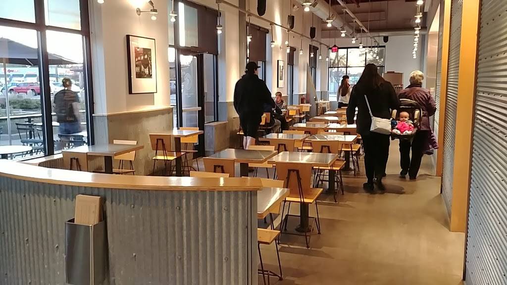 Chipotle Mexican Grill | restaurant | 10629 France Ave S, Bloomington, MN 55431, USA | 9528845721 OR +1 952-884-5721