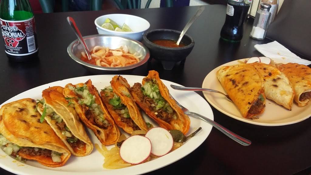 El Birotazo | restaurant | 4262 E Charleston Blvd, Las Vegas, NV 89104, USA | 7028880858 OR +1 702-888-0858