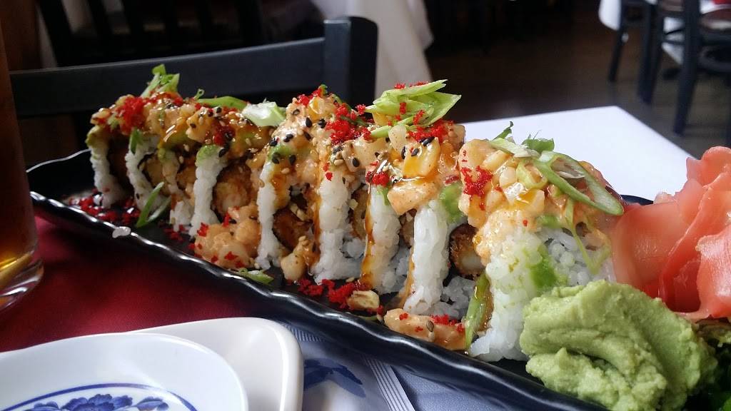 Amerikan Ni Sushi | restaurant | 1657 Lucerne St, Minden, NV 89423, USA | 7757831112 OR +1 775-783-1112