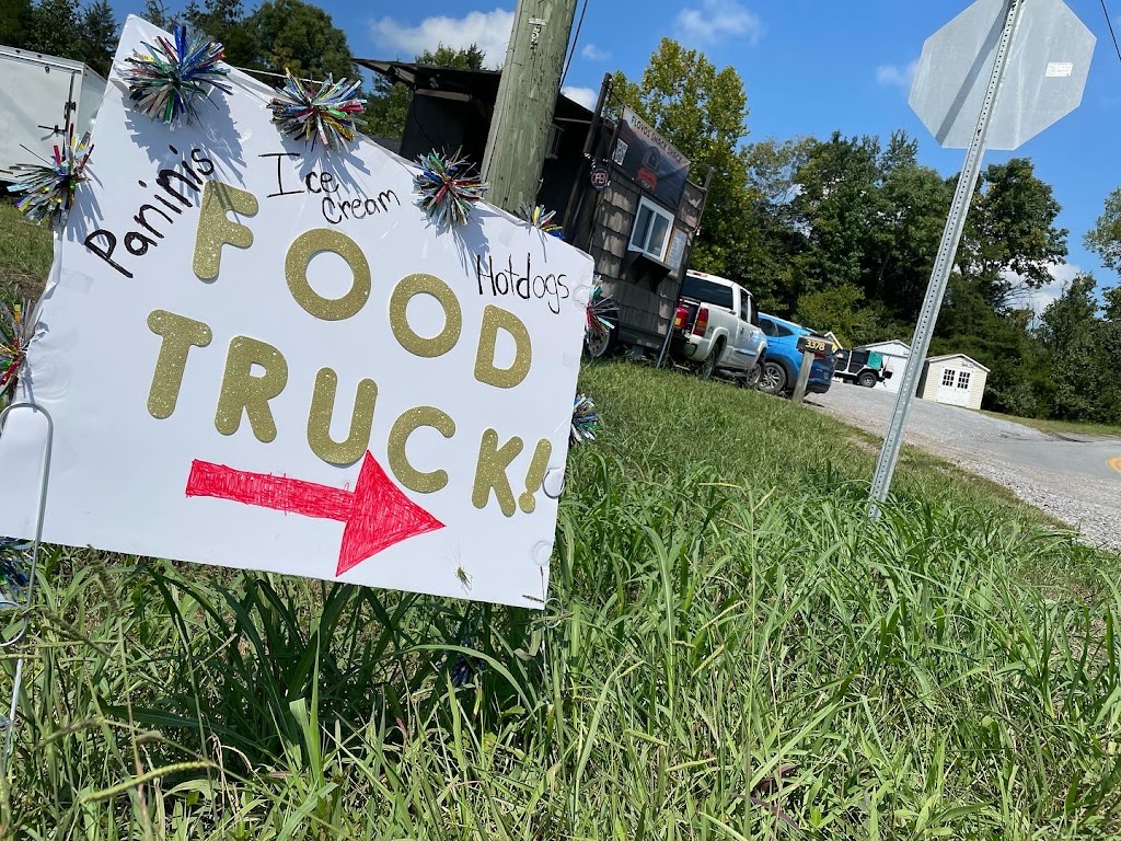 Floyds Snack Shack | restaurant | Greeneville, TN 37745, USA | 4233304769 OR +1 423-330-4769