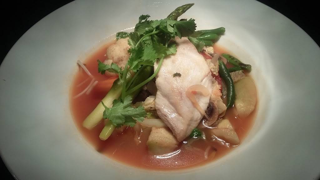 Fredericks Bistro | restaurant | 14439 NW Military Hwy #100, San Antonio, TX 78231, USA | 2108881500 OR +1 210-888-1500