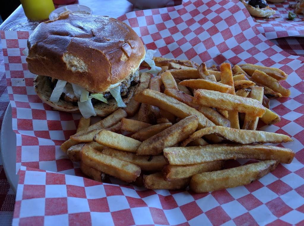 Peppinos Oven ltd | restaurant | 2015 Kingsridge Dr, Oakville, ON L6M 4Y7, Canada | 9054690011 OR +1 905-469-0011