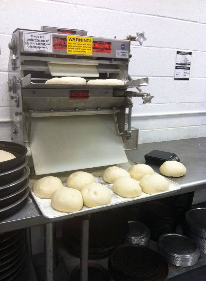 East of Chicago, Cuyahoga Falls | restaurant | 2615 State Rd, Cuyahoga Falls, OH 44223, USA | 3309233278 OR +1 330-923-3278