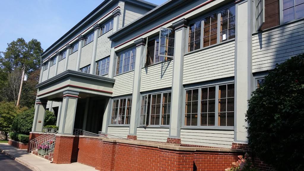 Roycroft Inn | restaurant | 40 S Grove St, East Aurora, NY 14052, USA | 7166525552 OR +1 716-652-5552