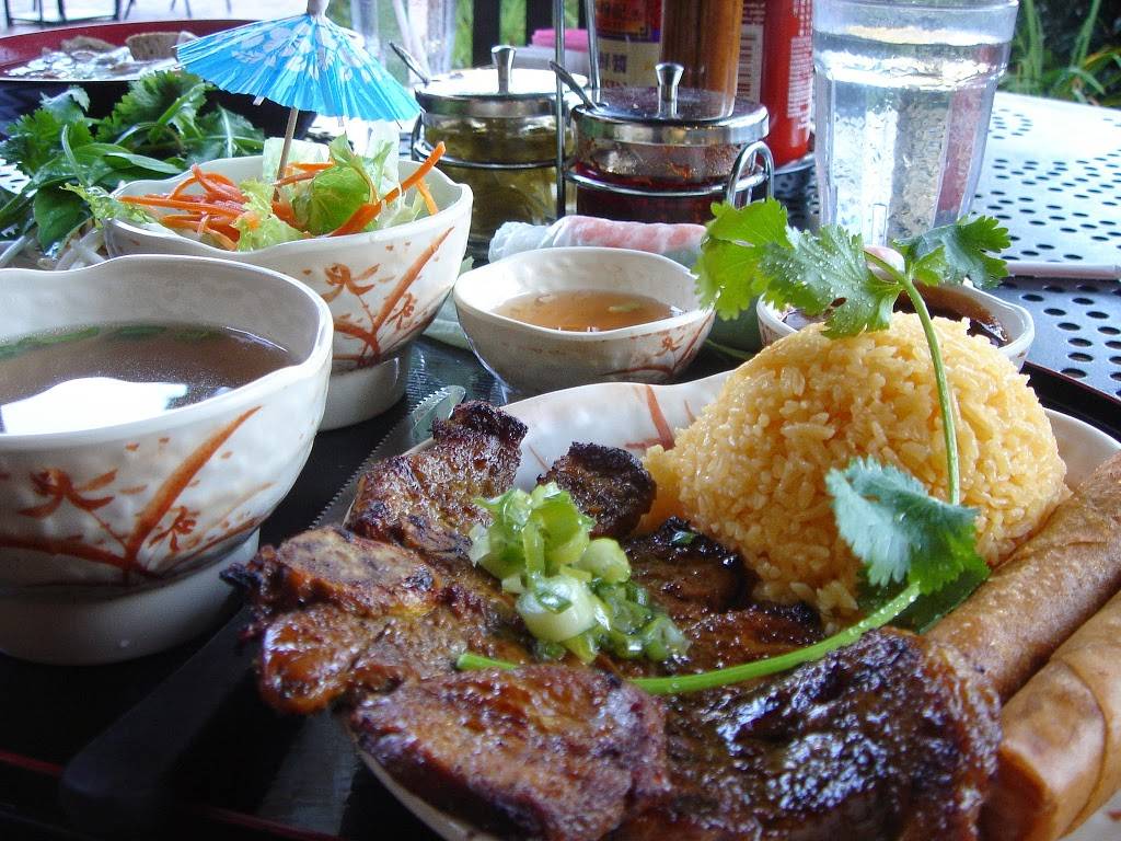 PhoTasia Restaurant | restaurant | 5329 University Dr, Irvine, CA 92612, USA | 9498570856 OR +1 949-857-0856