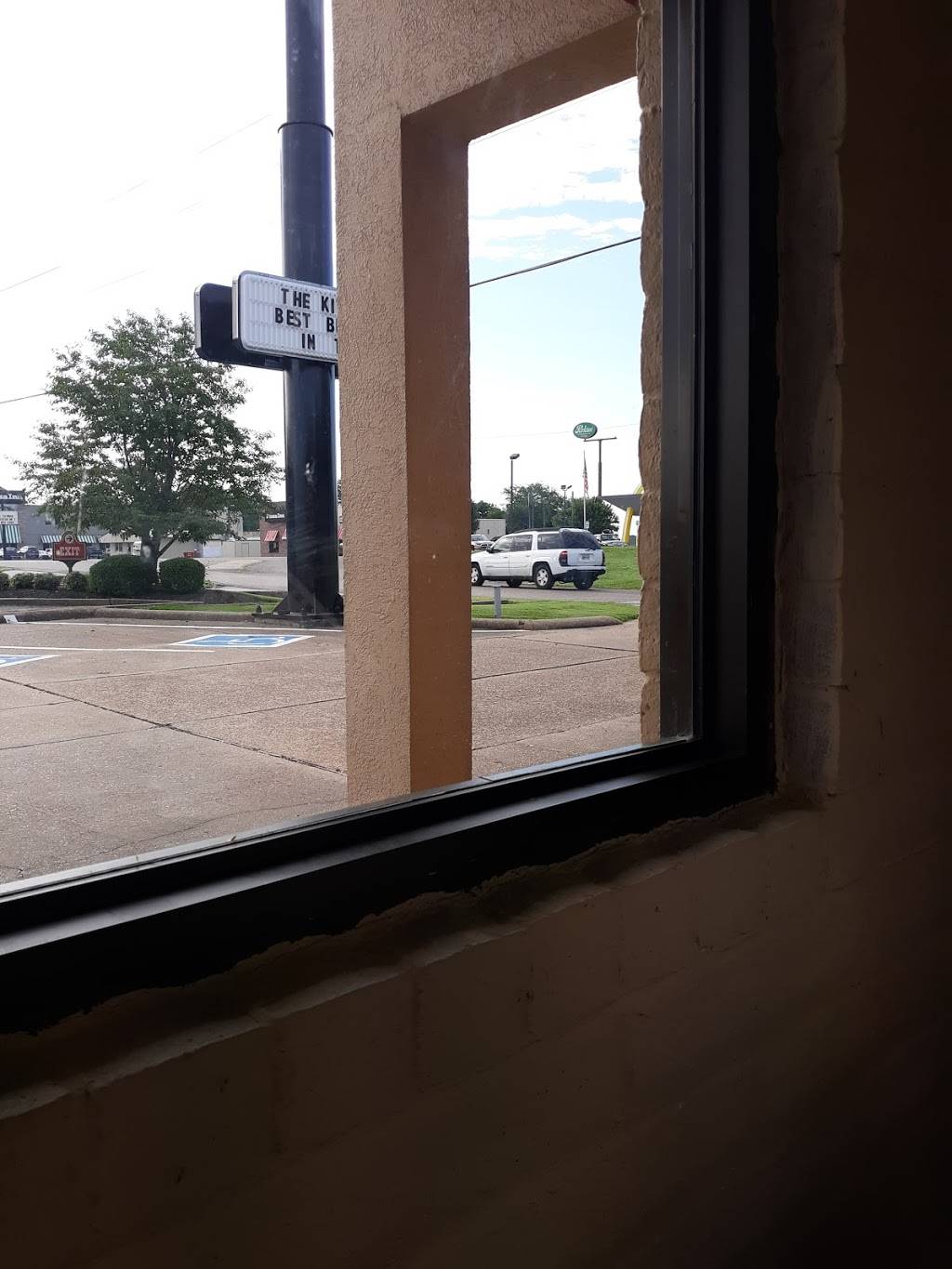 The Kitchen | restaurant | 1000 E Hollywood St, Blytheville, AR 72315, USA | 8707801324 OR +1 870-780-1324