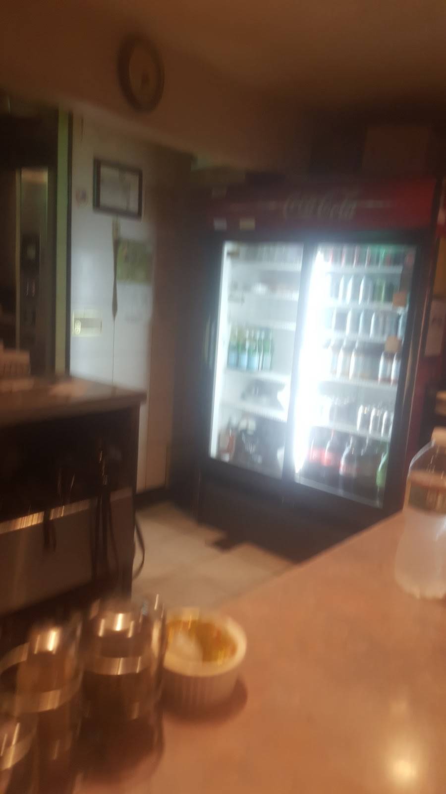 Ferraros Restaurant & Pizzeria | restaurant | 1061 Amboy Ave, Edison, NJ 08837, USA | 7322253113 OR +1 732-225-3113