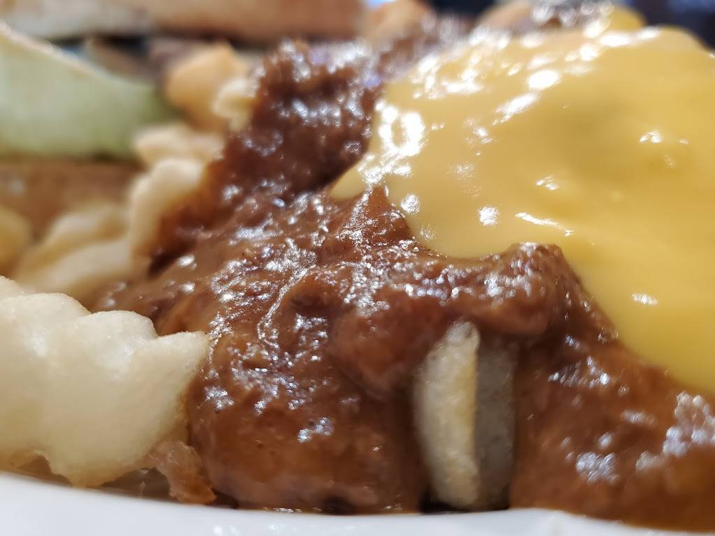 Nicky D’s Coney Island | restaurant | 39099 Van Dyke Ave, Sterling Heights, MI 48313, USA | 5869770031 OR +1 586-977-0031