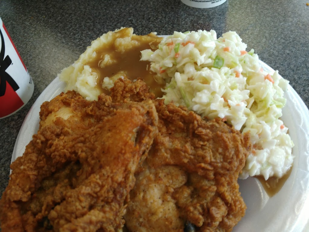 KFC | restaurant | 3008 Apalachee Pkwy, Tallahassee, FL 32301, USA | 8508777620 OR +1 850-877-7620