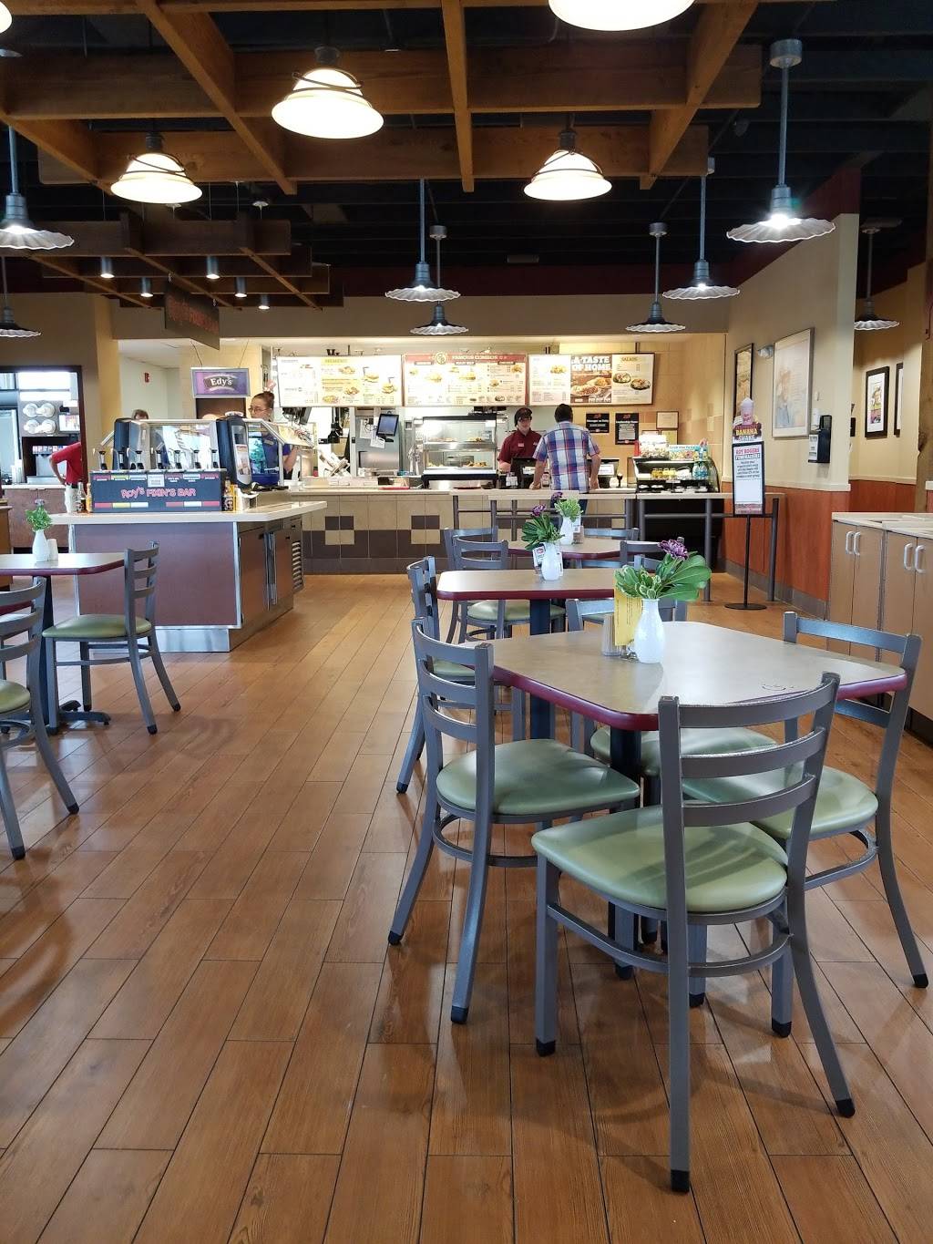 Roy Rogers | restaurant | 1551 S Pleasant Valley Rd, Winchester, VA 22601, USA | 5404315785 OR +1 540-431-5785