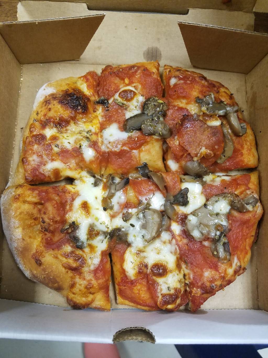 Harris Pizza | restaurant | 3903 14th Ave, Rock Island, IL 61201, USA | 3097883446 OR +1 309-788-3446