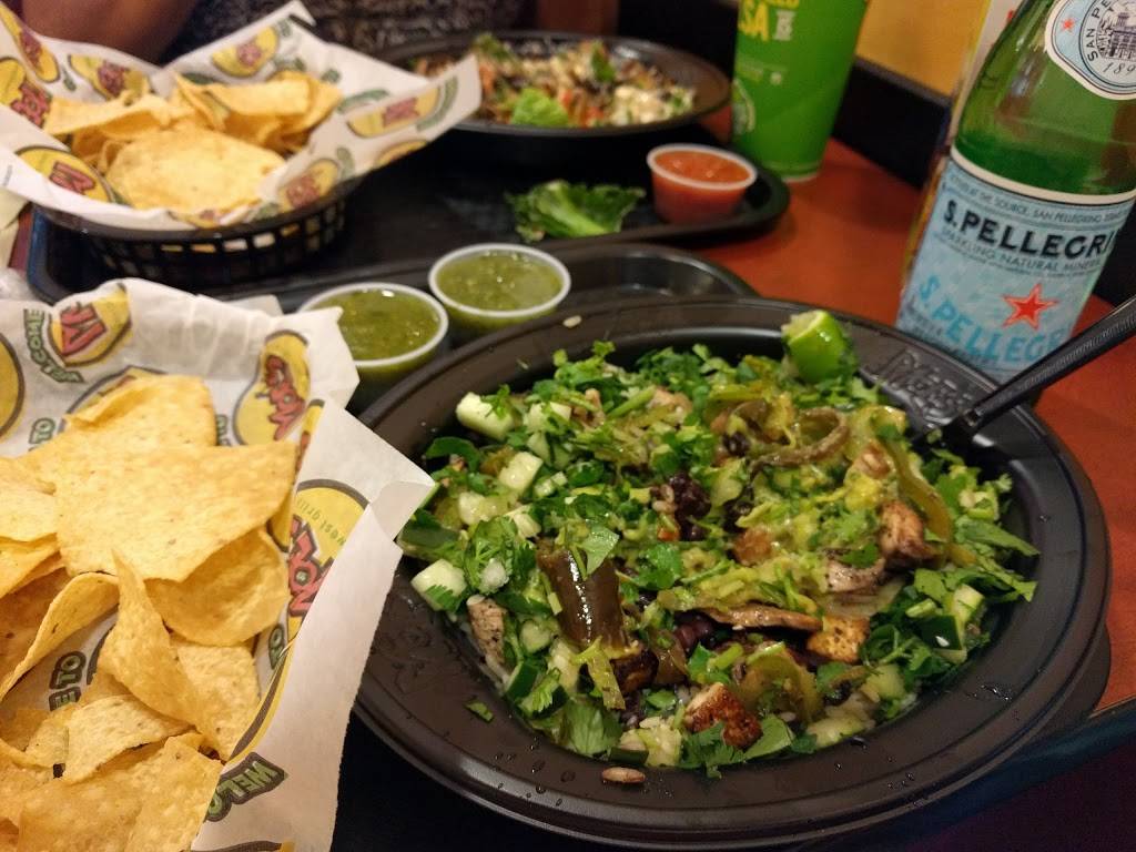 Moes Southwest Grill | restaurant | 1850 GA-124, Snellville, GA 30078, USA | 7709794820 OR +1 770-979-4820