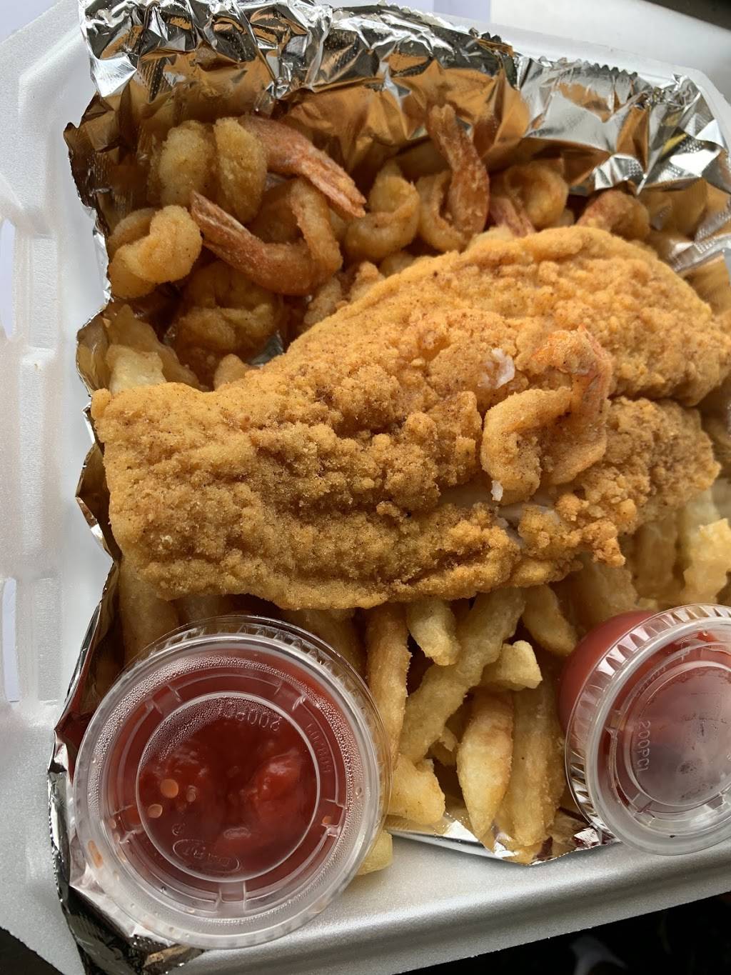 YOUNGS KITCHEN | restaurant | 24910 W Newberry Rd, Newberry, FL 32669, USA | 3525622622 OR +1 352-562-2622