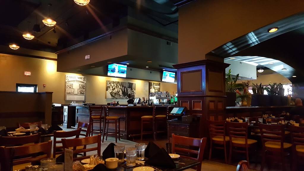 Papa Franks Restaurant | restaurant | 4111 Wabash Ave, Springfield, IL 62711, USA | 2176798700 OR +1 217-679-8700