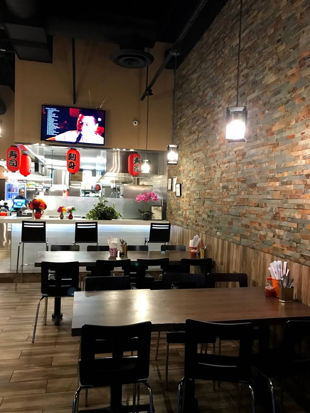 Asian Yummy | restaurant | 4075 S Durango Dr #106, Las Vegas, NV 89147, USA | 7028381117 OR +1 702-838-1117