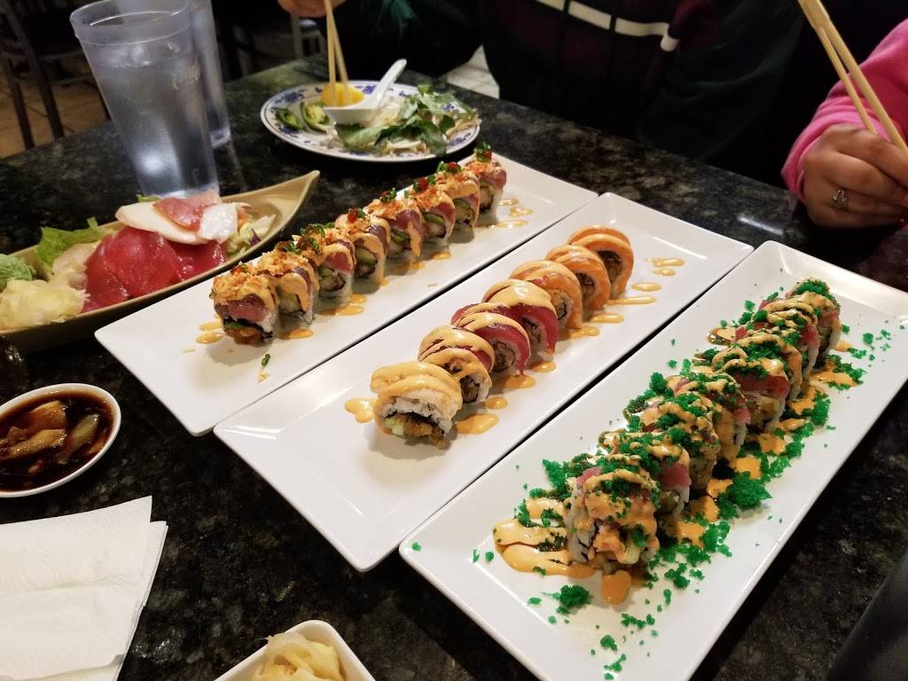 Tomodachi Sushi Bar & Restaurant | restaurant | 4390 Palm Ave, San Diego, CA 92154, USA | 6196909737 OR +1 619-690-9737