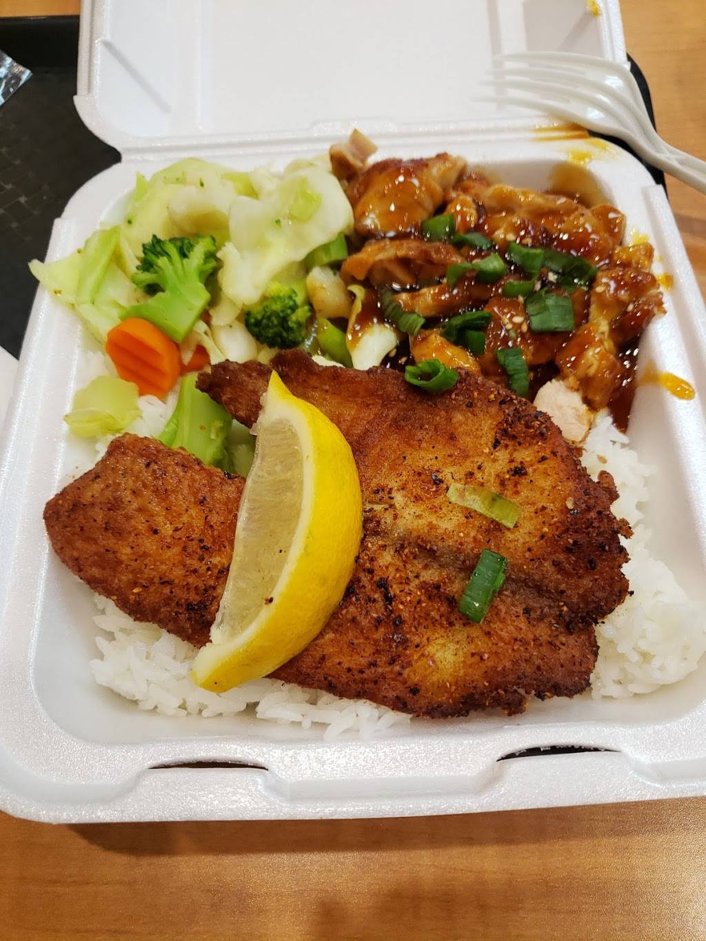 Yoshinoya Chula Vista | restaurant | 1299 Broadway, Chula Vista, CA 91911, USA | 6194222199 OR +1 619-422-2199