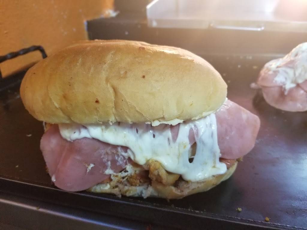 Tortas Gigantes de Chilangolandia | restaurant | Hidalgo 2421 2428, Amp Lucio Blanco, 22710 Rosarito, B.C., Mexico | 016611138472 OR +52 661 113 8472