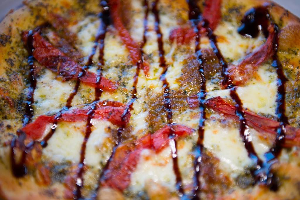 Wheat + Water Italian Kitchen | restaurant | 7303 52nd Pl E, Bradenton, FL 34203, USA | 9412163562 OR +1 941-216-3562