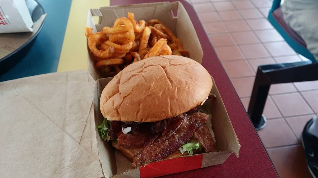 Arbys | restaurant | 12035 NE Halsey St, Portland, OR 97220, USA | 5032535908 OR +1 503-253-5908