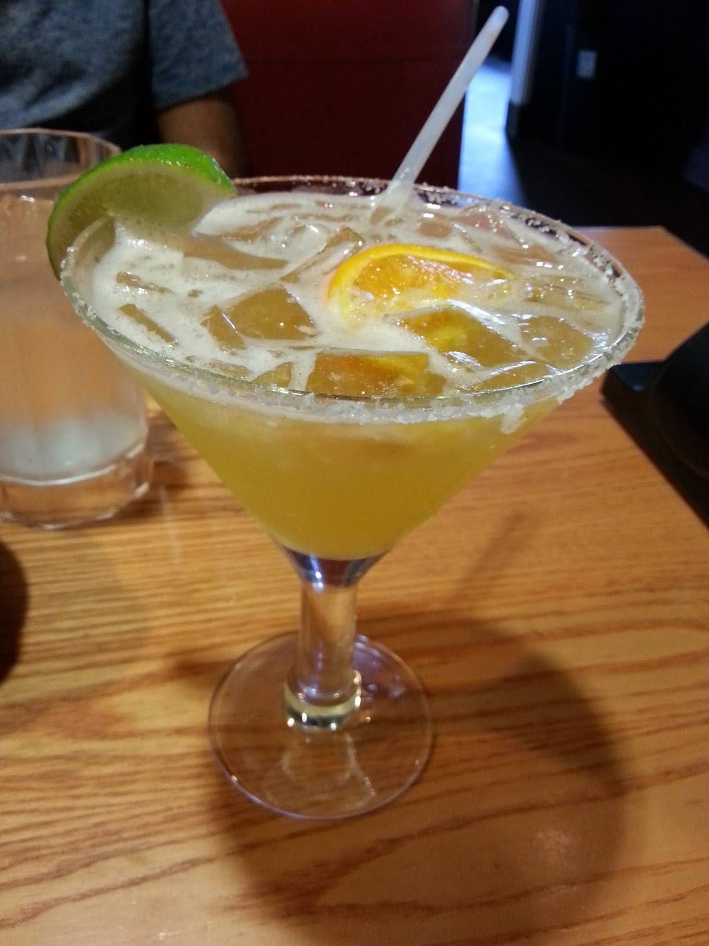 Chilis Grill & Bar | meal takeaway | 255 Vista Village Dr, Vista, CA 92083, USA | 7606391958 OR +1 760-639-1958