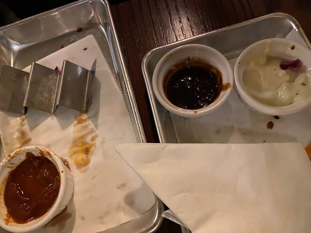 The Neighborhood Draft | restaurant | 5921 W Vliet St, Milwaukee, WI 53208, USA | 4148852028 OR +1 414-885-2028