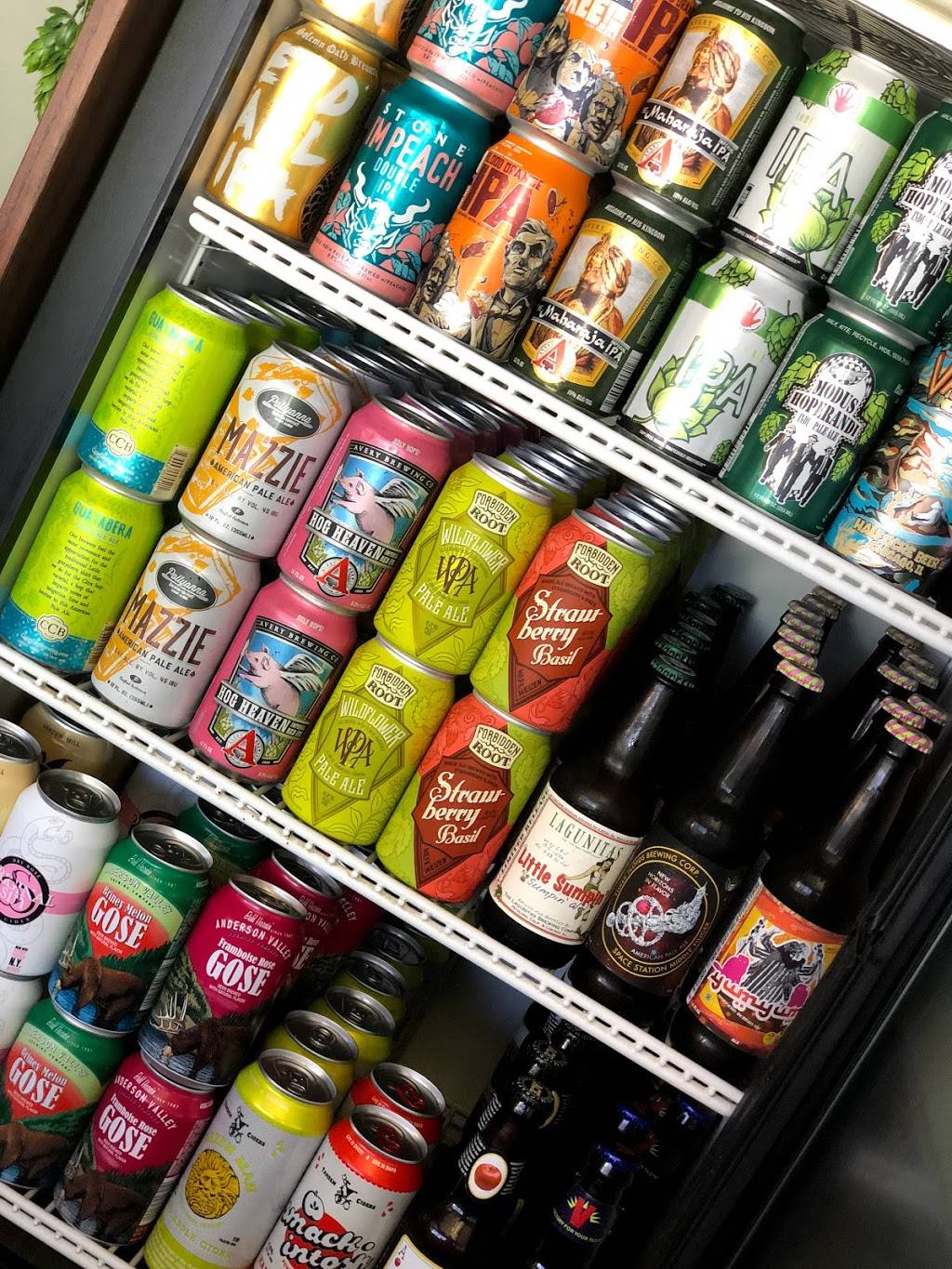 At Ease Craft Beer Pub | restaurant | 6918, 15761 S Bell Rd, Homer Glen, IL 60491, USA | 7089813186 OR +1 708-981-3186