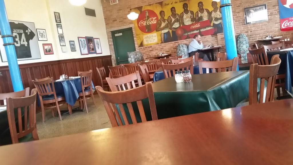 Lou Malnatis Pizzeria | meal delivery | 3859 Ogden Ave, Chicago, IL 60623, USA | 7737620800 OR +1 773-762-0800