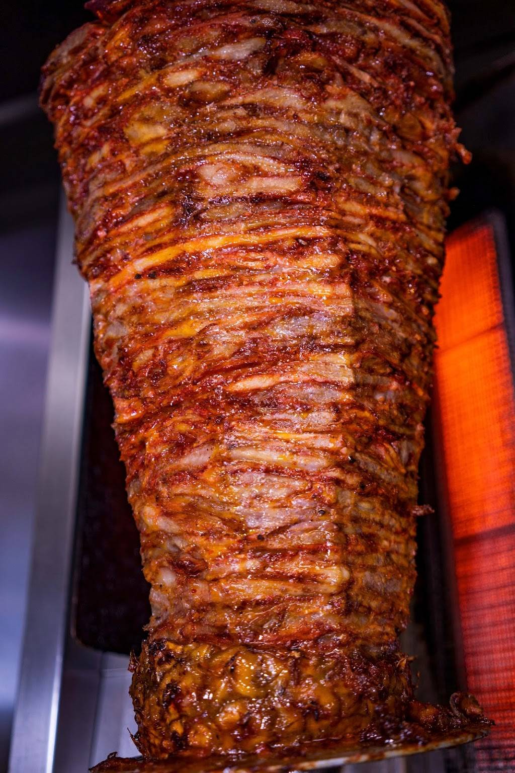 Tacos Y Más | restaurant | 10203 Hole Ave, Riverside, CA 92503, USA | 9516871344 OR +1 951-687-1344