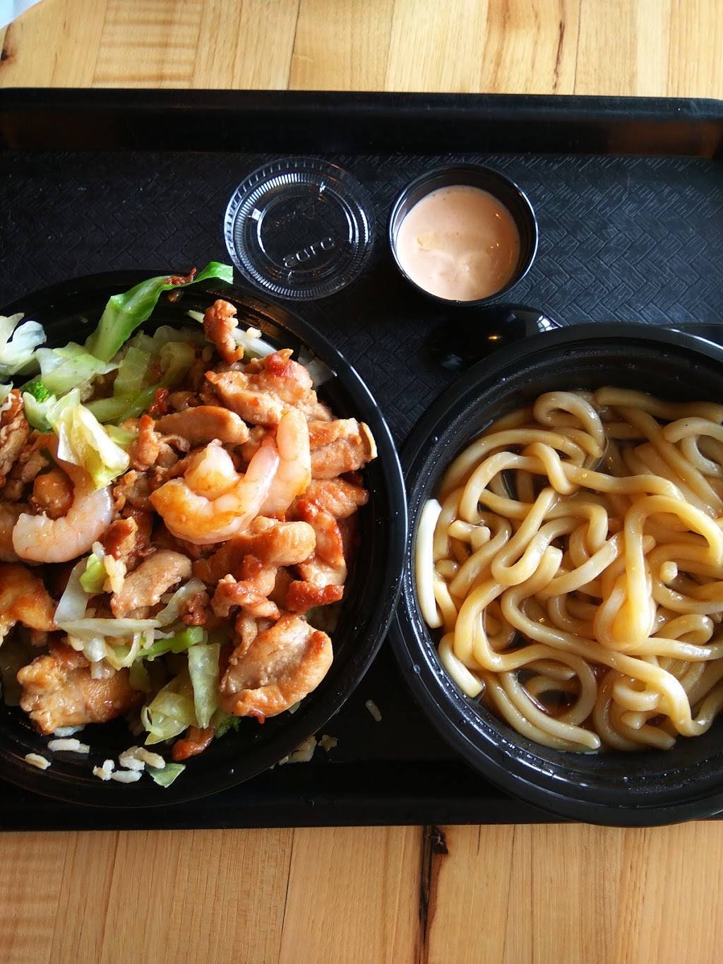 Kung Fu Tea | cafe | 11310-11314 Euclid Ave, Cleveland, OH 44106, USA | 2168627690 OR +1 216-862-7690