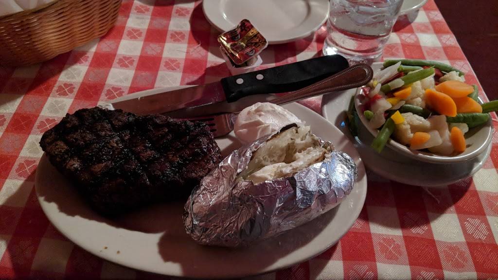 Jankos Little Zagreb | restaurant | 223 W 6th St, Bloomington, IN 47404, USA | 8123320694 OR +1 812-332-0694