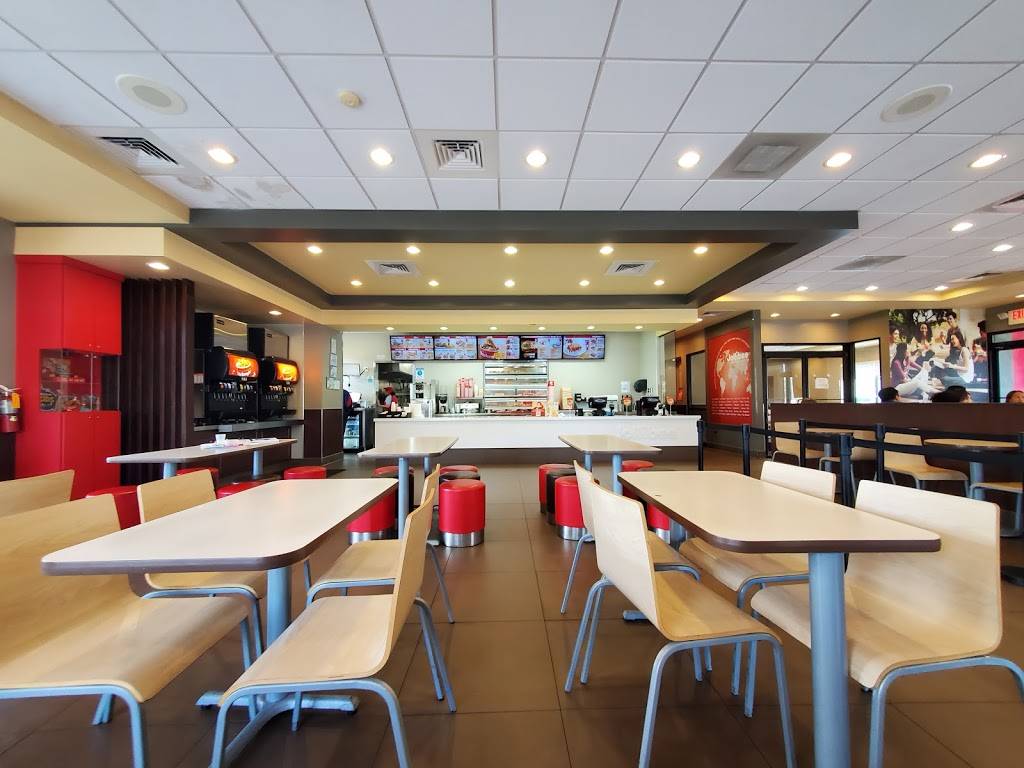 Jollibee | restaurant | 4541 S Plaza Trail, Virginia Beach, VA 23462, USA | 7574671087 OR +1 757-467-1087