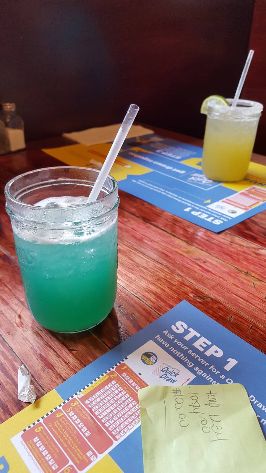 Murphys Bar & Grill | restaurant | 234 Old Country Rd, Mineola, NY 11501, USA | 5167411776 OR +1 516-741-1776