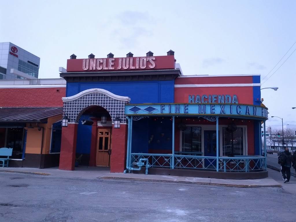 Uncle Julios Mexican From Scratch | restaurant | 855 W North Ave, Chicago, IL 60642, USA | 3122664222 OR +1 312-266-4222