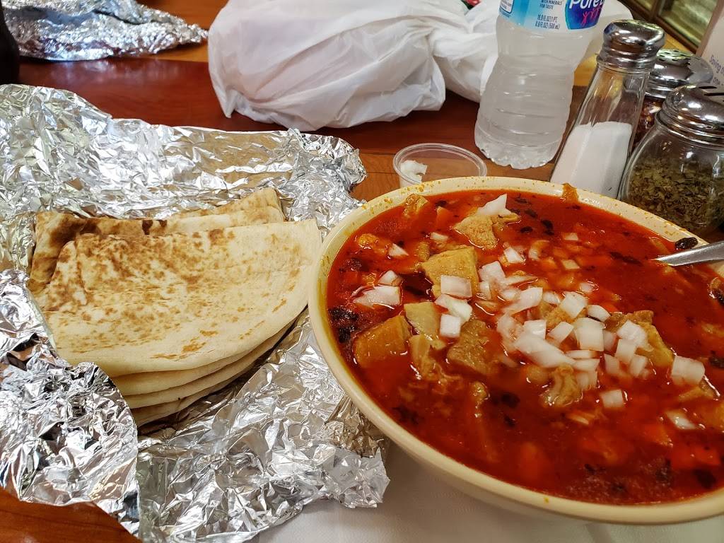 Carniceria y Tortilleria San Antonio | restaurant | 830 Kansas Ave, Kansas City, KS 66105, USA | 9132816433 OR +1 913-281-6433