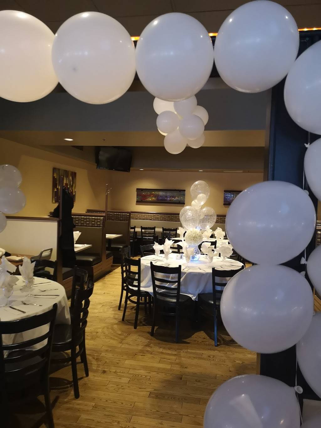 Restaurant Grillys 9305 | restaurant | 9305 Boulevard Lacordaire, Saint-Léonard, QC H1R 2B6, Canada | 5143212777 OR +1 514-321-2777